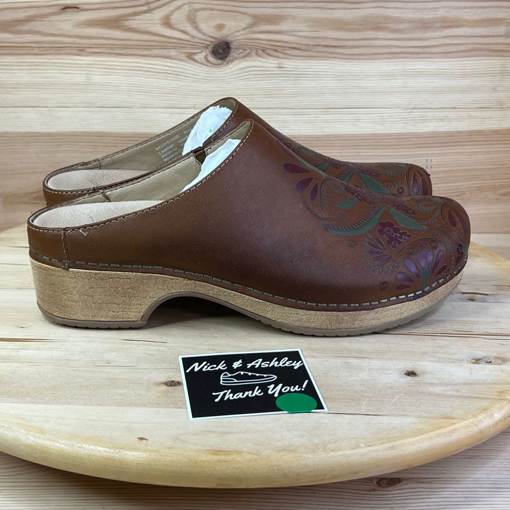 Dansko Brown Leather & Floral Slip On Round Toe Shoes Women’s Size 6.5 US